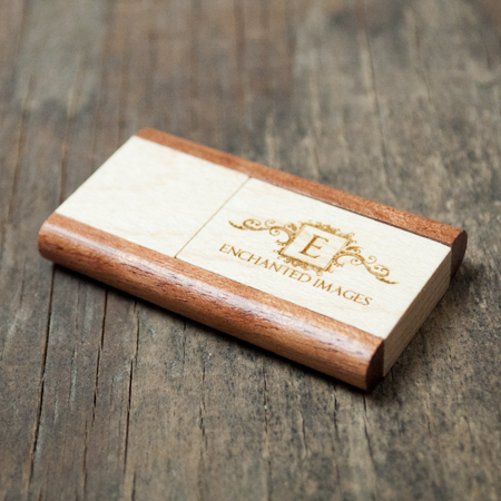 32 GB TWO TONE WOOD 3.0. FLASH DRIVES - Click Image to Close